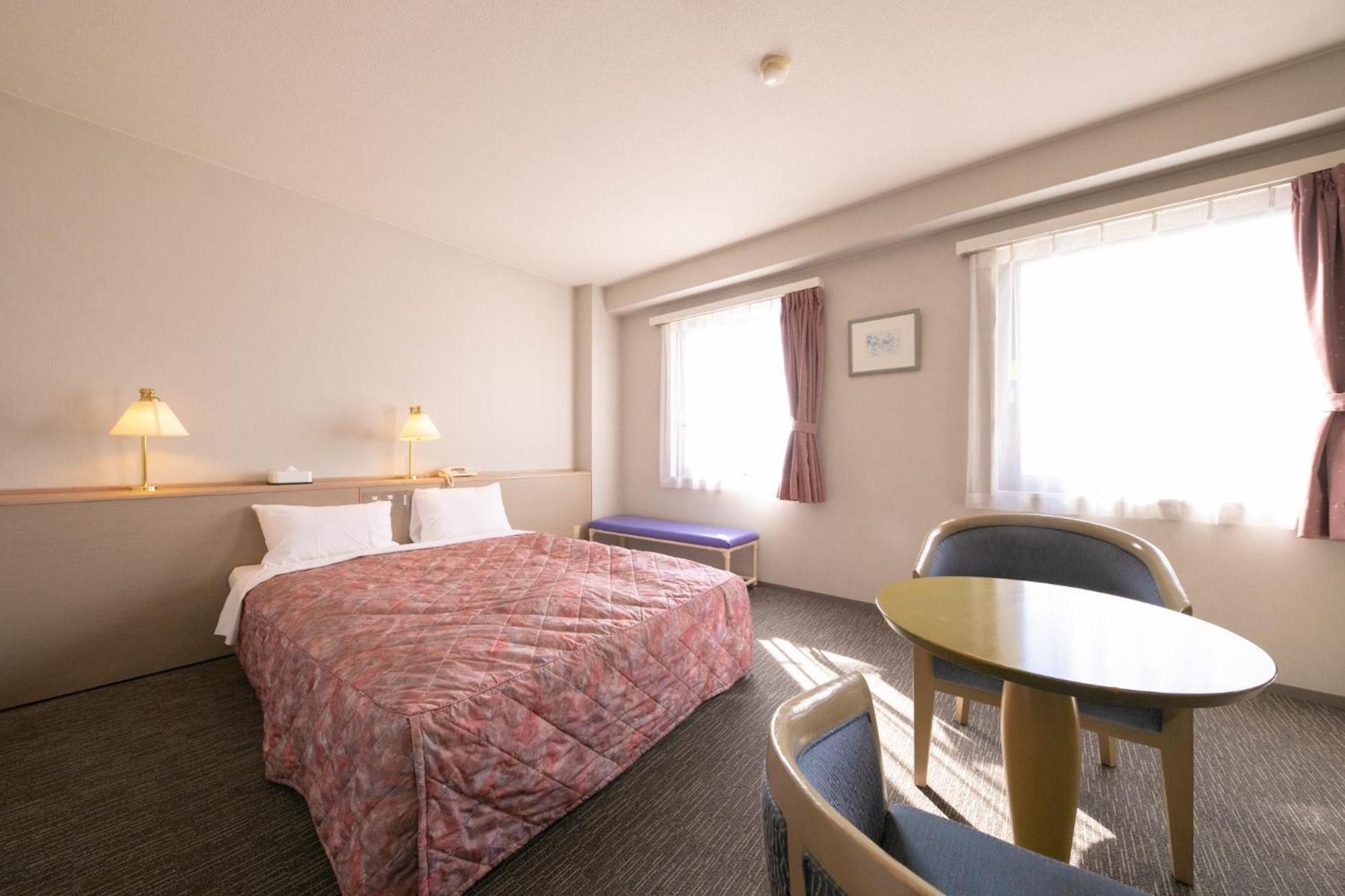 Main Hotel - Vacation Stay 82550 Мияконодзё Экстерьер фото